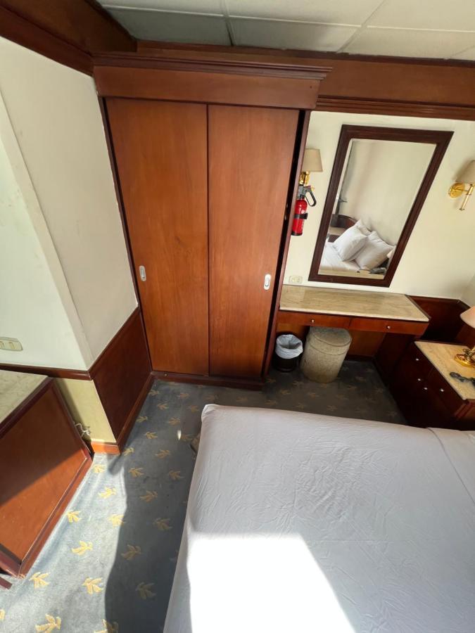 Mimi Queen Nile Cruise &Diamondhotel Kairo Bagian luar foto